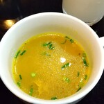 Neparuresutoran Subasu - セットのスープ。