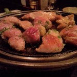 酒盃 - 比内地鶏の鉄板焼き・・。