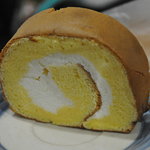 西洋和菓子処コバヤシ - カットしたちーずロール