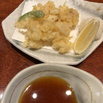手打ちそば　遠山 - 白子天ぷら１１００円。臭みが全くない白子は、鮮度と調理の良さを感じられます。とても美味しかったです。