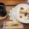 熟成チーズケーキカフェAnts' coffee company 大阪本町店