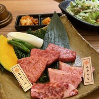 焼肉 しゃぶしゃぶ 石田屋。 北野坂店 - 