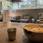 名前のないラーメン屋 - 