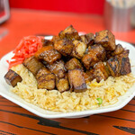 大阪王将 - 料理写真:ニンニク肉肉肉チャーハン☆