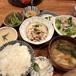 八百屋とごはん うらや - 回復定食