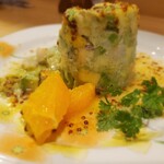 カジュアルフレンチBar 7FUKU - アボカドとホタテのタルタル