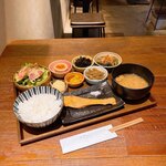 Yakitori & Tapas トリウオ - 