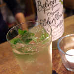 カフェ エ バール ドゥー - エルダーフラワーコーディアルで作るモヒート。常時あるメニューではありません