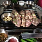 Standing up galbijip - 4人前