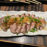 Shikisai - 生ラム肉のたたき