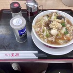 餃子の王将 - 料理写真:白菜とキャベツの組み合わせは…謎！