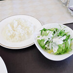 エリエールゴルフクラブ松山 - サラダ、ライス