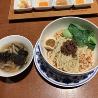 老四川 飄香小院 - 