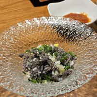 ANIKU produced by 新井屋 - センマイサシ　酢味噌がまた美味しくて良き