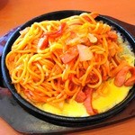 パスタ・デ・ココ - 鉄板なつかしのナポリタン