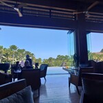 The Ritz-Carlton Lounge & Bar - 