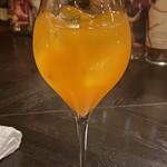 バー エイジング - ミカンのカクテル