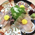 花のや - 料理写真:刺身盛り合わせ