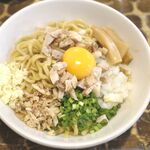 Tsukemen Ramen Katsuryuu - つくば駅からかなり離れた場所にある「つけめん・らーめん活龍 本店」で、具だくさんかつディープなウマさの「福来鶏まぜそば」を食す！