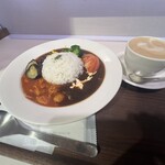 BOOK COMPASS Cafe - カフェオレつけた、250円増し。