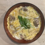 伊勢ろく - 伊勢ろくの親子丼　900円（税込）