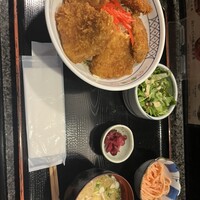 ごちそう家 ぽん太 八丁堀店 - ソースカツ丼定食
