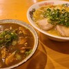 Chuuka Sakaba Gonchan - 醤油豚骨ラーメンとミニチキンカレー丼セット(税込900円)
                ①醤油豚骨ラーメン②ミニチキンカレー丼