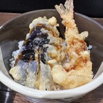 Sobadokoro Oohashiya - ■天丼セット生玉子¥770