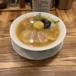 METRO RAMEN - 