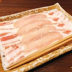 平田牧場 極 KITTE丸の内店 - 