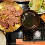 炭火焼肉　牛宴 - ハラミ定食