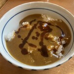 とんかつ 田 - ミニカレーにとんかつソースをブッかけたサマ