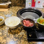 焼肉 スギモト HOUSeN - 壷漬け焼肉ランチ100g