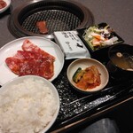 Toukyou Yakiniku Heijouen - 