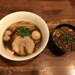 麺や而今 - 