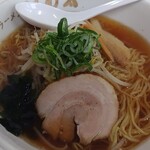 ラーメンとん太 - 料理写真:あっさり醤油ラーメン