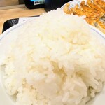 ぎょうざの満洲 - ご飯大盛