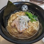 無垢 ツヴァイテ 新横浜ラーメン博物館店 - 