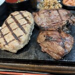 感動の肉と米 - ハラミステーキのハンバーグコンボ！