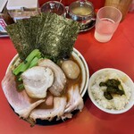 横浜家系ラーメン 裏大輝家 - 