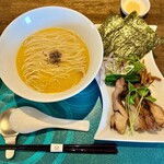 Noodle Dishes 粋蓮華 - 