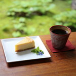 古材の森 - 料理写真:歴史ある明治の空間で喫茶もできます