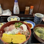 魚谷 - ネギトロ海鮮丼