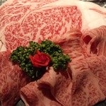 薩摩焼肉　黒桜 - 『厳選黒桜ロース』 (1580円)！『鹿児島黒毛和牛』のＡ５ランク！今日も霜降り肉で、凄いボリュームだったぁ～！！＼(◎o◎)／！！