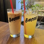 8LOUNGE - 