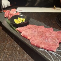 牛牛 西麻布 総本店 - 