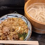 肉讃岐 甚三うどん 神田店 - 