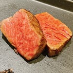 鉄板焼きWAGYU LIVERARY - このランプはエロい\(//∇//)\