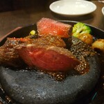 kawara CAFE＆DINING - ローストビーフのステーキ