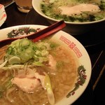 金町製麺 - '13/12/12 味噌らーめん（750円）太麺＆紫蘇香る鯛塩らーめん（700円）細麺